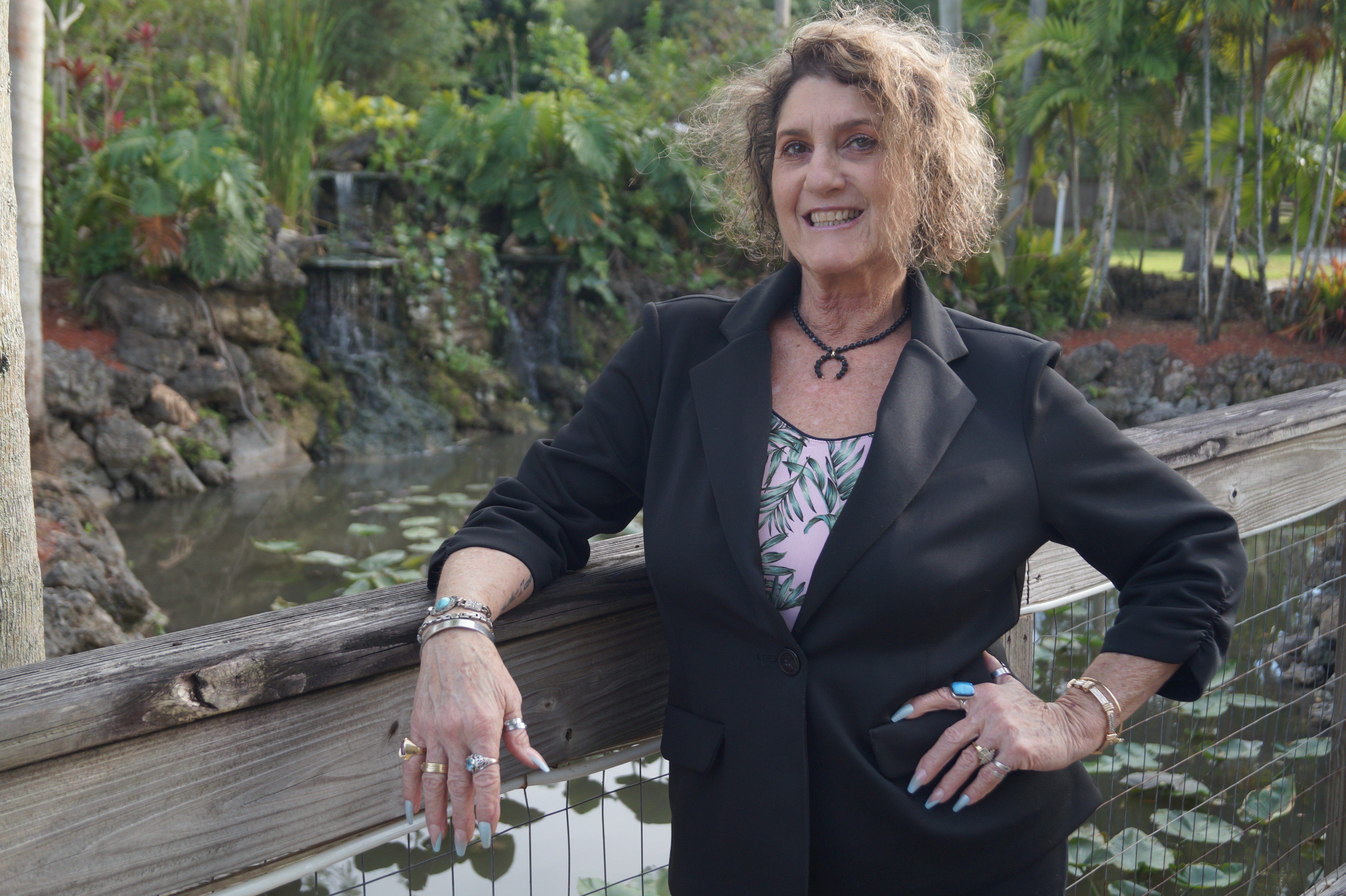 rhonda 3 Rhonda Byrd at southern comfort insurance<br />